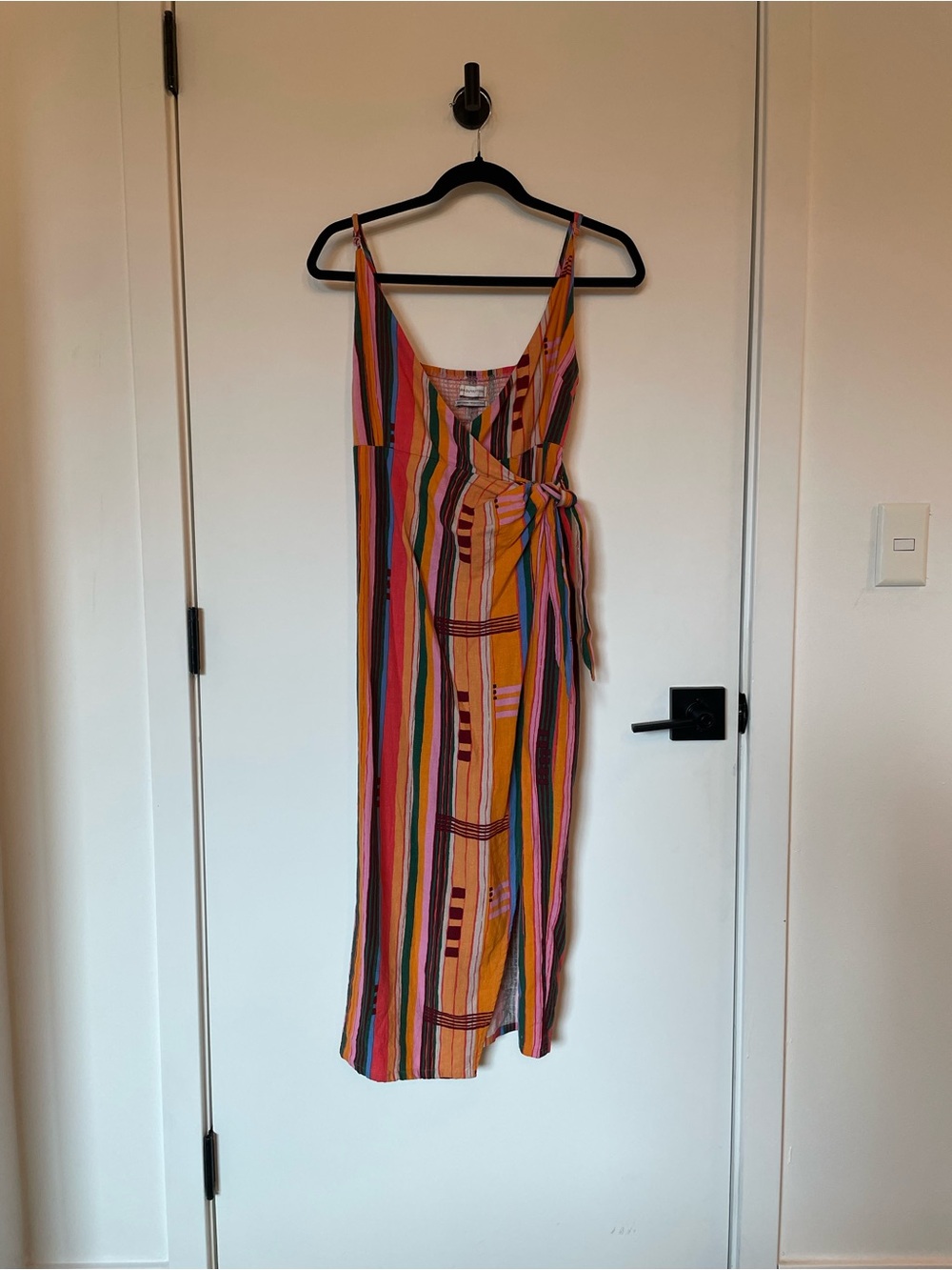Urban Outfitters Flashing Lights Striped Wrap Midi Dress Linen XS - Picture 2 of 9